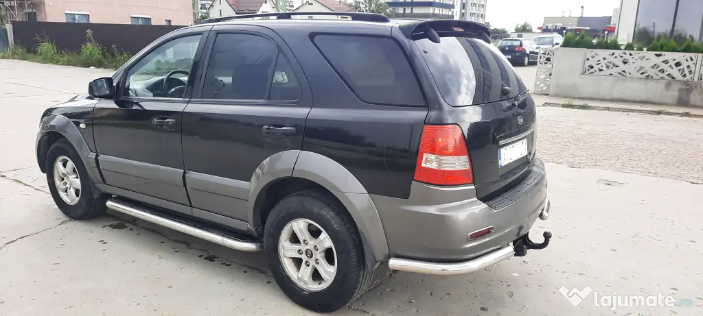 KIA Sorento, 2,5 CRDI, 4X4 La buton, Mic , Mare , Auto, Manual, An 2006,