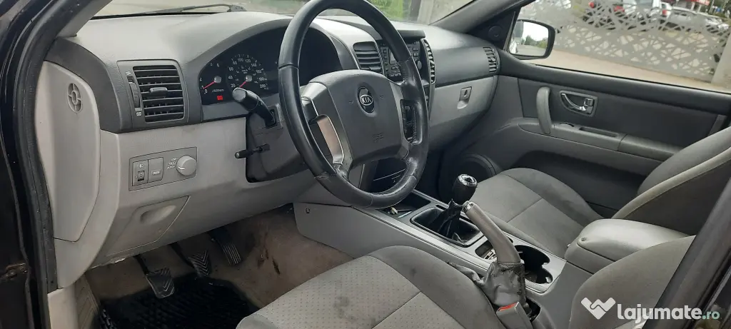 KIA Sorento, 2,5 CRDI, 4X4 La buton, Mic , Mare , Auto, Manual, An 2006,