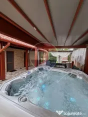 Casă gata de locuit cu teren 2700mp si garaj dublu in Ma... 