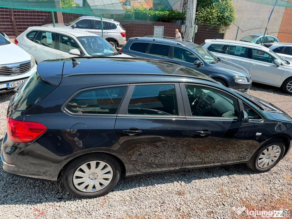 Opel Astra 1.6 CDTI DPF Edition