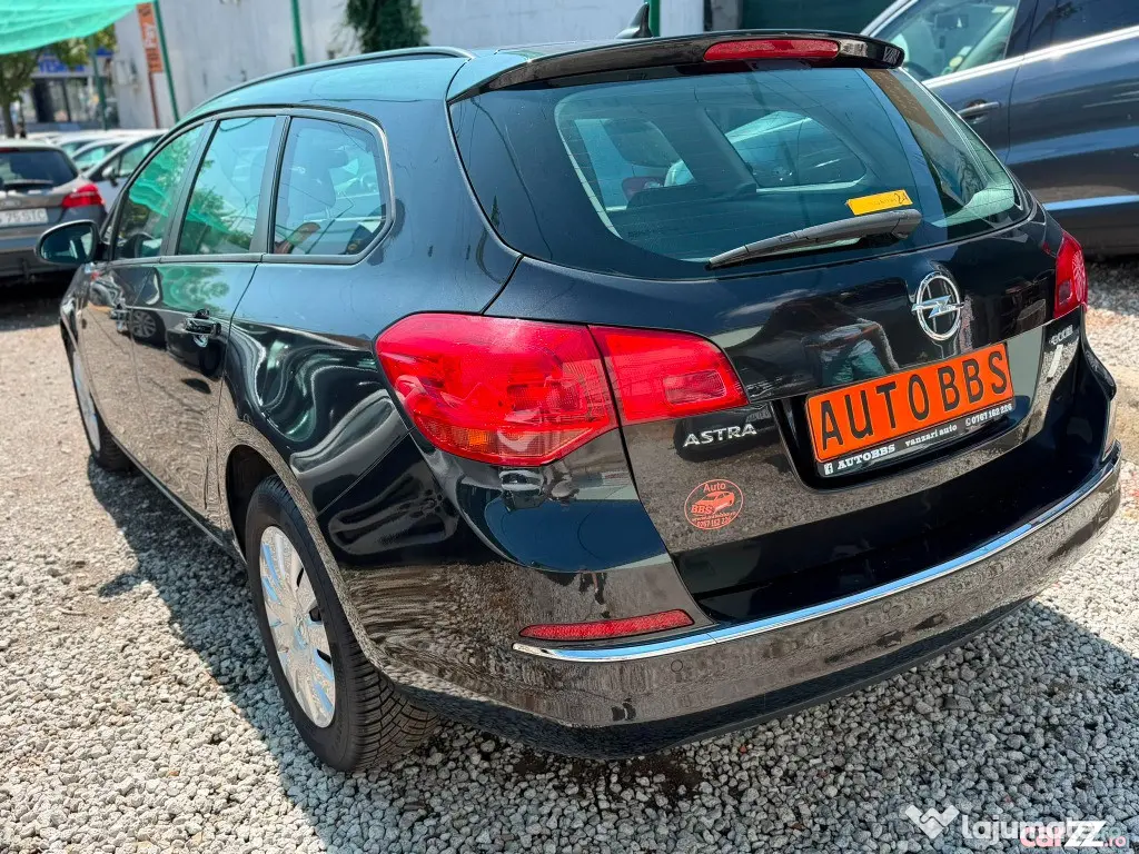 Opel Astra 1.6 CDTI DPF Edition