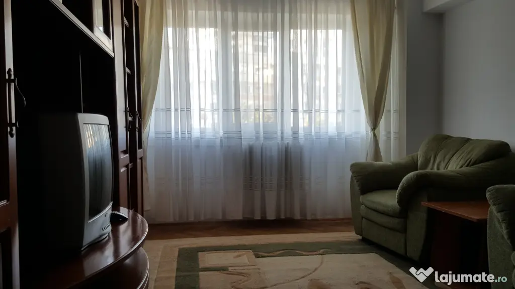 Proprietar închiriez apartament 2 camere ultracentral