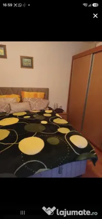 Vând casă zona Intim