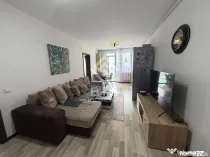 Apartament de vanzare 3 camere mobilat si utilat