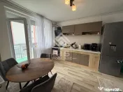 Apartament de vanzare 3 camere mobilat si utilat 