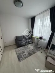 Apartament de vanzare 3 camere mobilat si utilat 