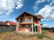 CASA CU ETAJ | TEREN 1439 MP | ZONA INAND | BIHOR