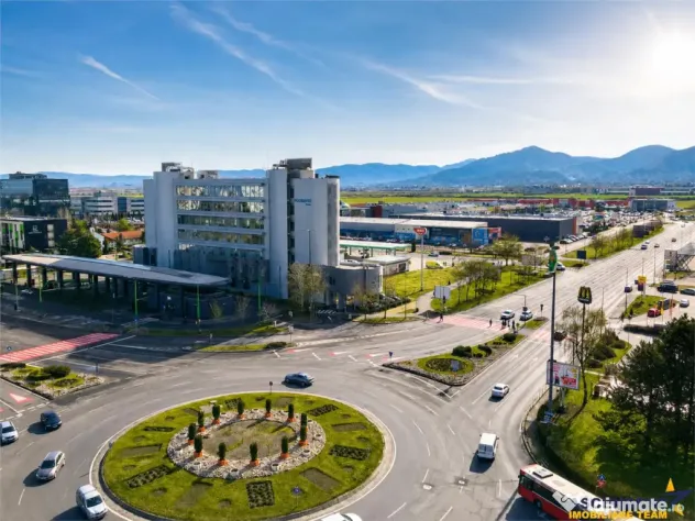 Pet friendly! Apartament doua camere, cu priveliste deosebit