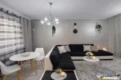 Studio modern, pet friendly, bucatarie separata si boxa, Top 