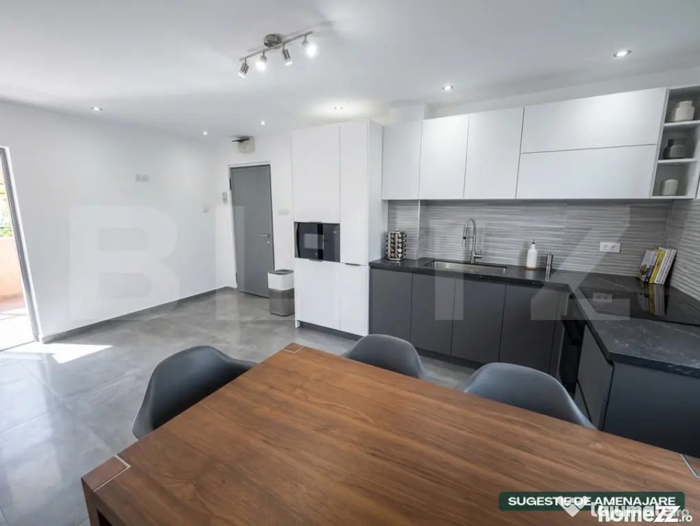 Apartament 3 camere, 70 mp, etaj 1, zona Micro 11 - Targoviste (Dambovita)
