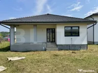 Vand casa singur in curte pe un nivel - Corunca - zona Penny 