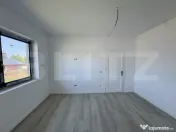 Vand casa singur in curte pe un nivel - Corunca - zona Penny 