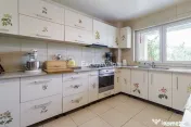 Casă de vânzare Tâncăbești cu grădină, aproape de lac 