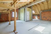 Casa cu 3 dormitoare si mansarda open space 
