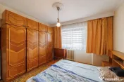 Apartament luminos cu 3 camere și balcon – Exercițiu 