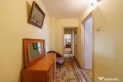 Apartament luminos cu 3 camere și balcon – Exercițiu 