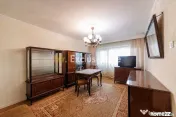 Apartament luminos cu 3 camere și balcon – Exercițiu 
