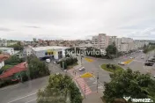 Apartament luminos cu 3 camere și balcon – Exercițiu 