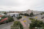 Apartament luminos cu 3 camere și balcon – Exercițiu 