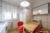 Apartament luminos cu 3 camere și balcon – Exercițiu 
