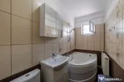 Apartament luminos cu 2 camere si parcare inclusa – Banat 