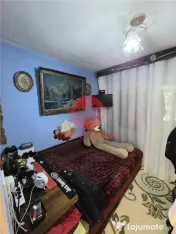 Apartament 3 camere, Etaj 1, Navodari 