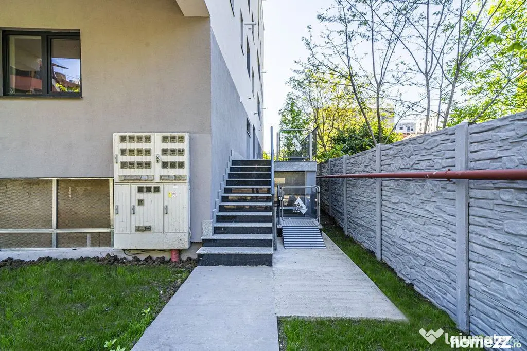 3 CAMERE- 80 mp, Decomandat, Militari langa METROU, liber...