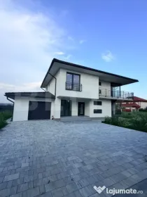 Casă P+1 de vânzare 232 mp utili, teren 500 sau 1.000 mp,