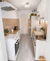 Spatiu comercial, zona Cetate 