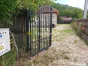 Casa de terminat in Bascov-Valea Ursului, Strada Salcamilor