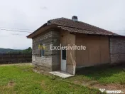 Casa de terminat in Bascov-Valea Ursului, Strada Salcamilor