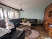 Apartament 3 camere decomandate, str.9 Mai 
