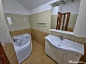 Cumpăna casă 3 camere cu garaj și curte termen lung 