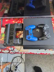 PS 4 pro,1tb +3 jocuri gratis