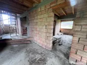 Casă la roșu de vânzare în Sântana de Mureș 