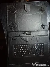 husa cu tastatura universala pentru tablete intre 8 si 11 inchi 