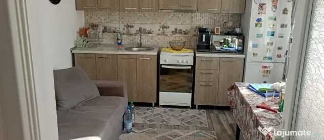 Vând Casă cu 2 camere