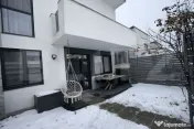 Casă modernă 3 camere – Tăuți | 90 mp utili | Parcare 