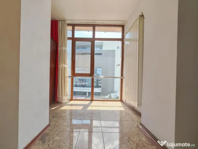 Apartament 2 camere de închiriat în Pitești zonă cent...