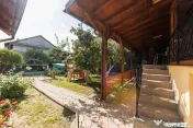 Casă cu teren de 634 mp și beci | Calea Câmpulung, Pit... 