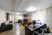 Casă cu teren de 634 mp și beci | Calea Câmpulung, Pit... 