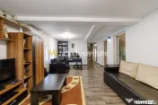 Casă cu teren de 634 mp și beci | Calea Câmpulung, Pit... 