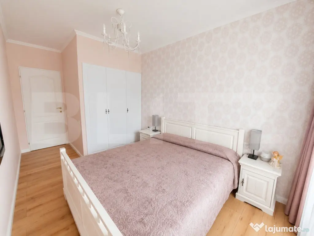 Apartament cu terasa generoasa