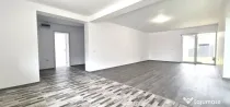Casa 4 camere (nemobilata, neutilata) cartier Izvor Tarlu...