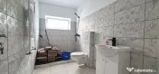 Casa 4 camere (nemobilata, neutilata) cartier Izvor Tarlu...