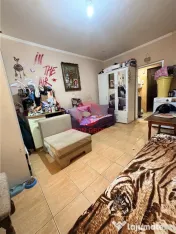 Garsoniera de Zona Far, Etaj 1, Incadrata 