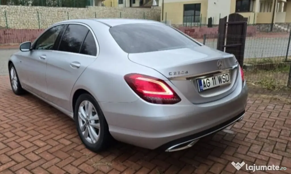 Mercedes Benz clasa c klasse 2018 proprietar