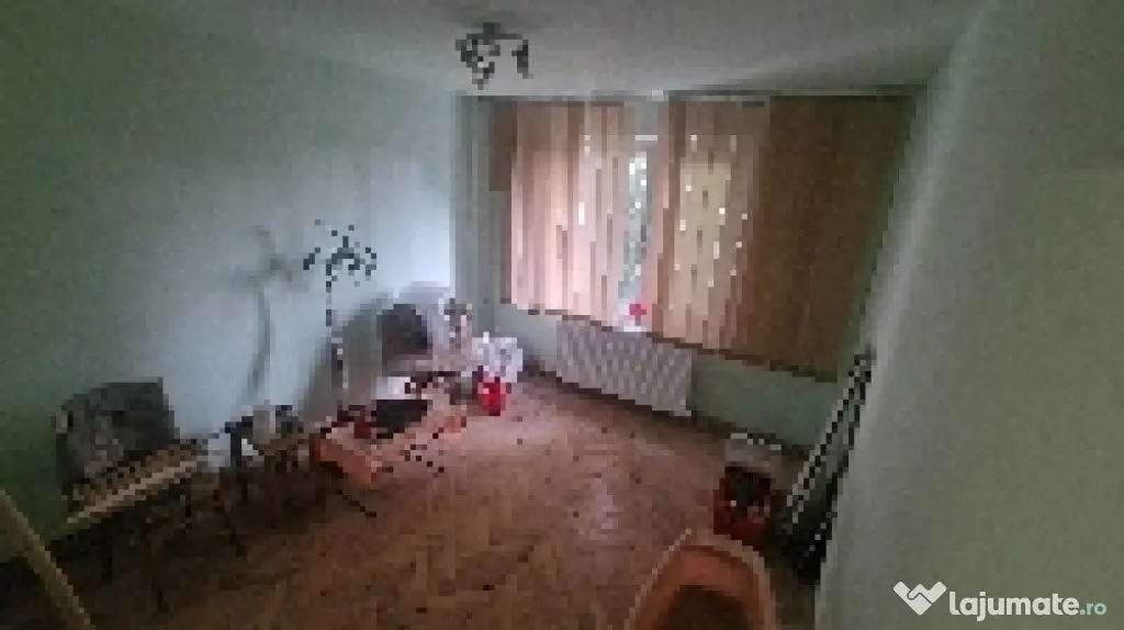 Apartament 2 camere Zona Soarelui