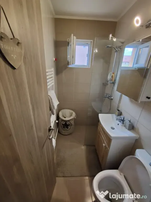 Persoana fizica inchiriez apartament 2 camere V Aaron / Negoveanu zona Penny