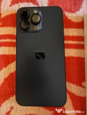 IPhone 15 Pro Max plus Apple Watch 10